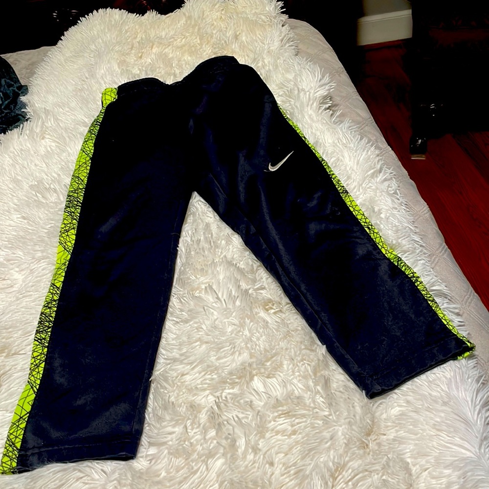 Boys Nike pants size S